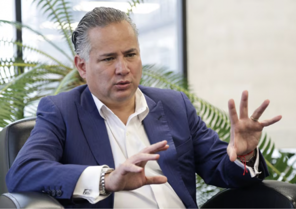 Santiago Nieto, aspirante a gubernatura de Querétaro: ‘Hay que cambiar lo que se ha hecho mal’